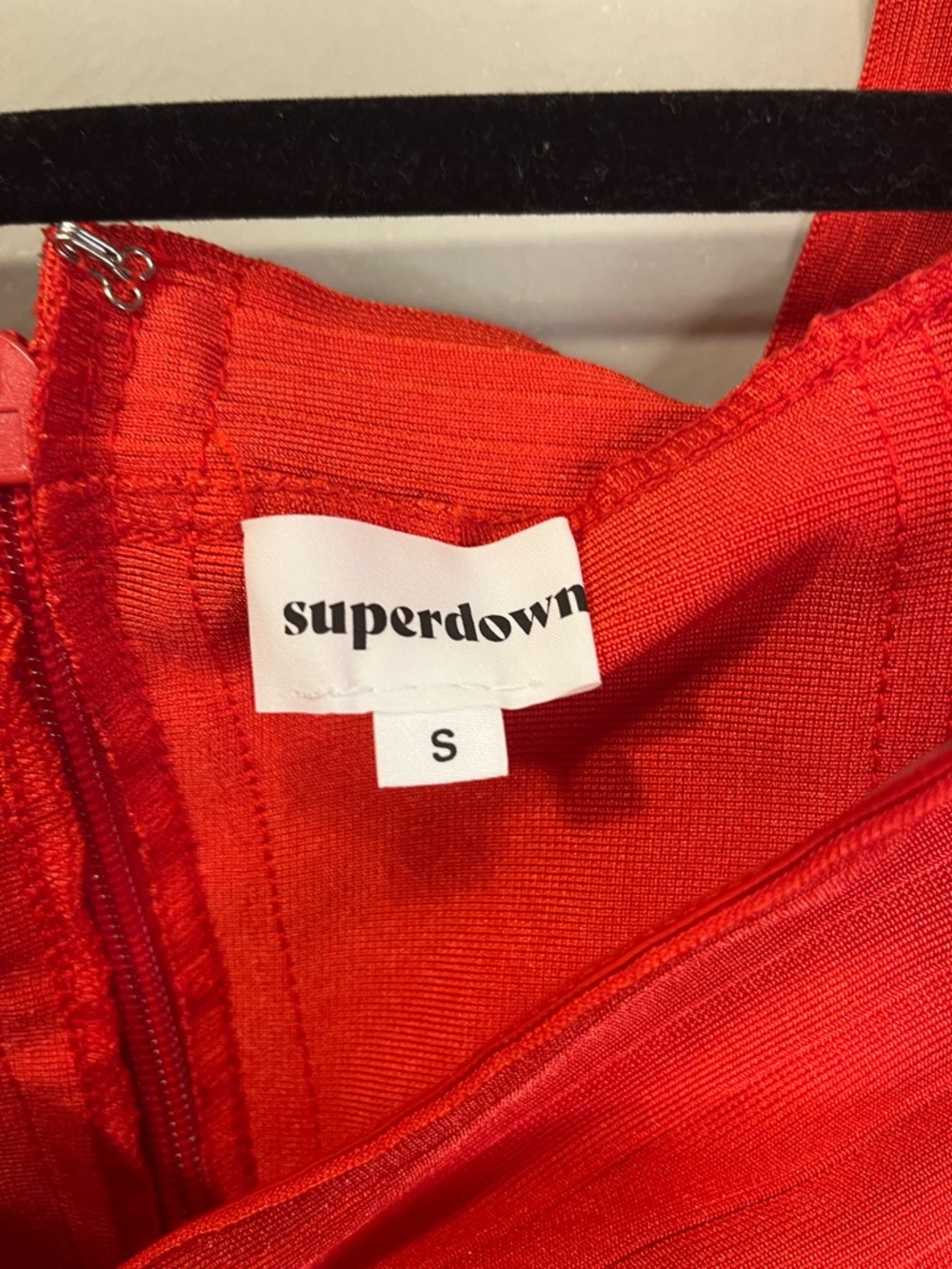 superdown Red Ribbed Bust Mini Dress - Picture 4 of 4